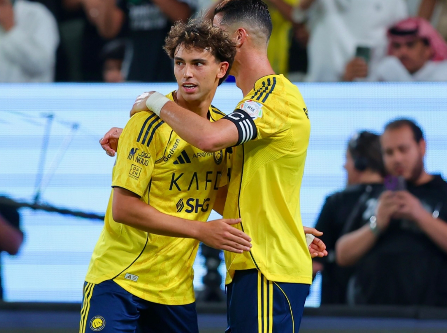 菲利克斯加, 他独造